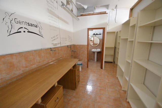 Comercial para arrendar em Vinaròs - 600 € (Ref: 9921474)
