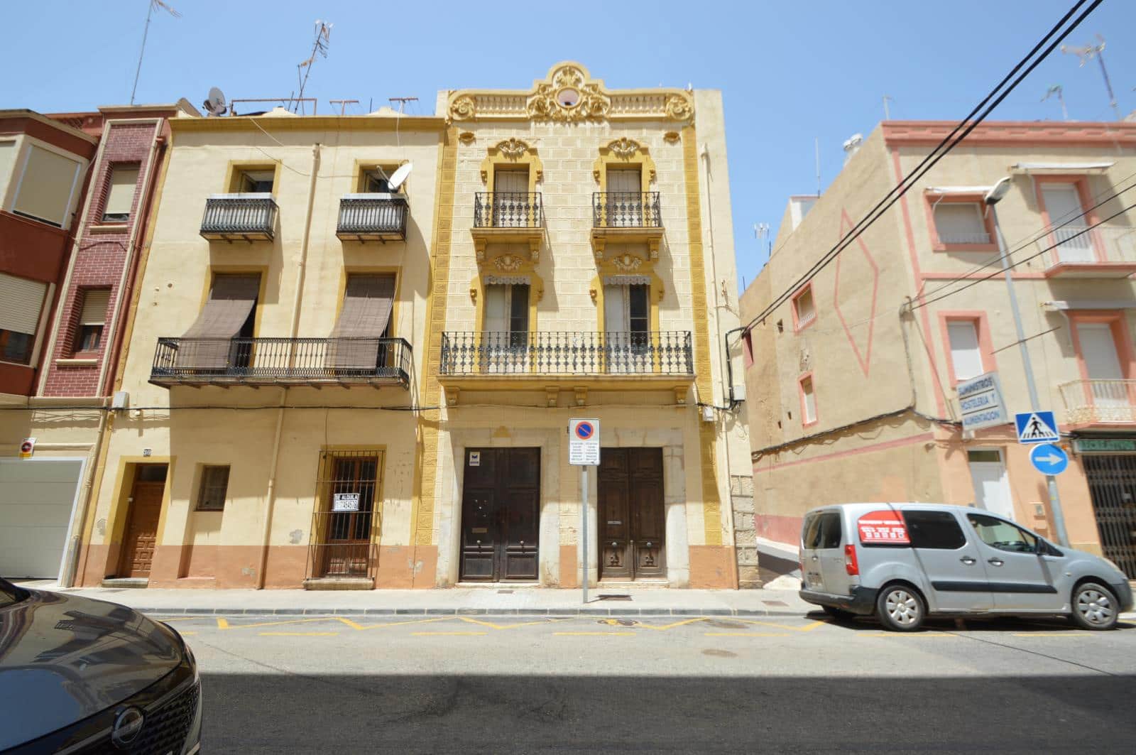 Comercial para arrendar em Vinaros - 600 € (Ref: 9921474)