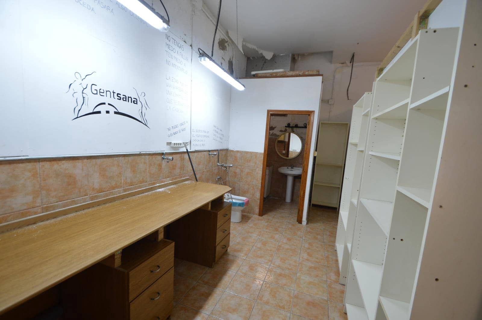 Comercial para arrendar em Vinaros - 600 € (Ref: 9921474)