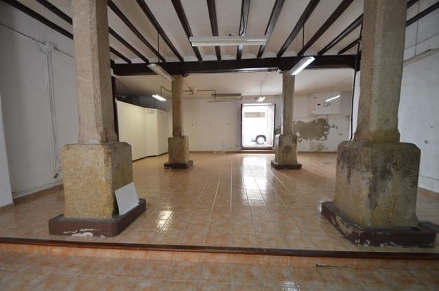 Comercial para arrendar em Vinaròs - 600 € (Ref: 9921474)