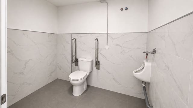 Comercial para arrendar em Vinaròs - 600 € (Ref: 9936836)