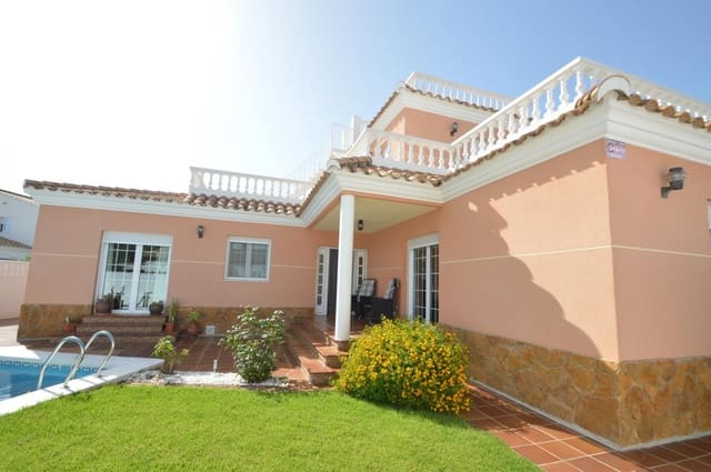 5 sypialnia Willa na sprzedaż w Vinaròs z basenem garażem - 435 000 € (Ref: 9944435)
