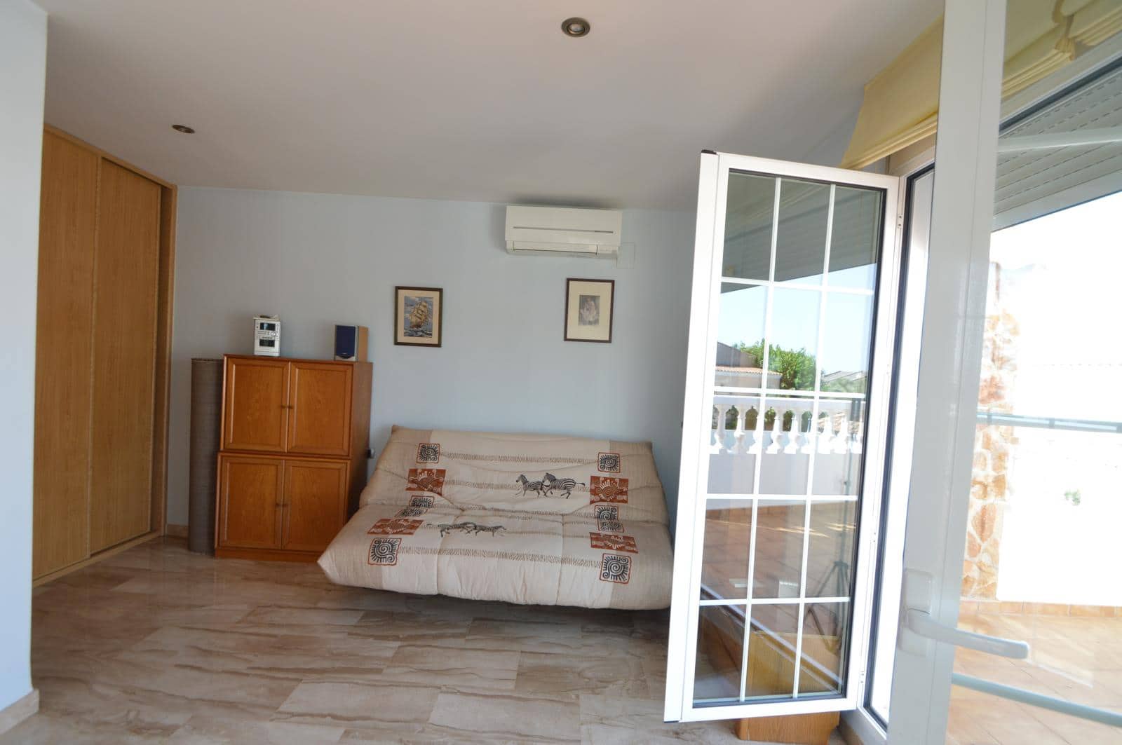 5 sypialnia Willa na sprzedaż w Vinaros z basenem garażem - 435 000 € (Ref: 9944435)