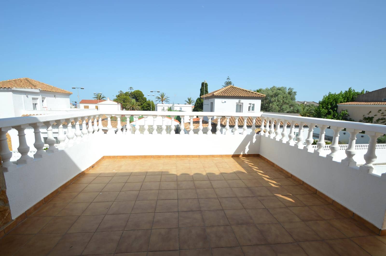 5 sypialnia Willa na sprzedaż w Vinaros z basenem garażem - 435 000 € (Ref: 9944435)