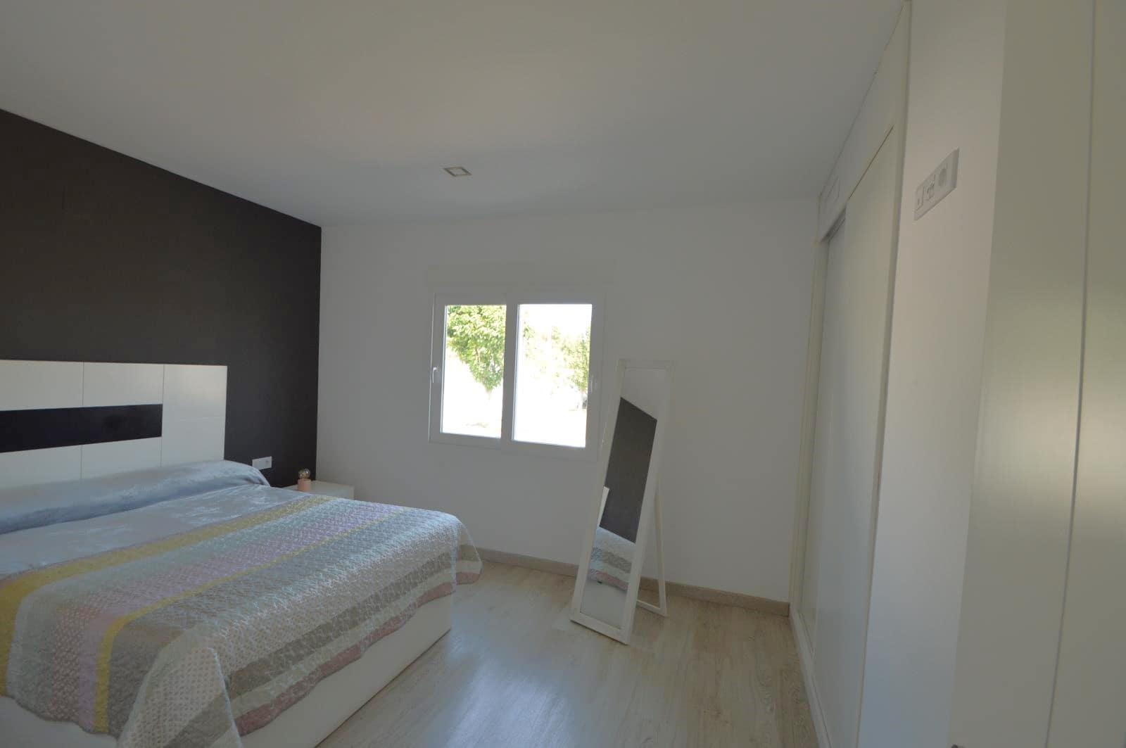 3 slaapkamer Villa te koop in Vinaros met zwembad - € 520.000 (Ref: 9948345)