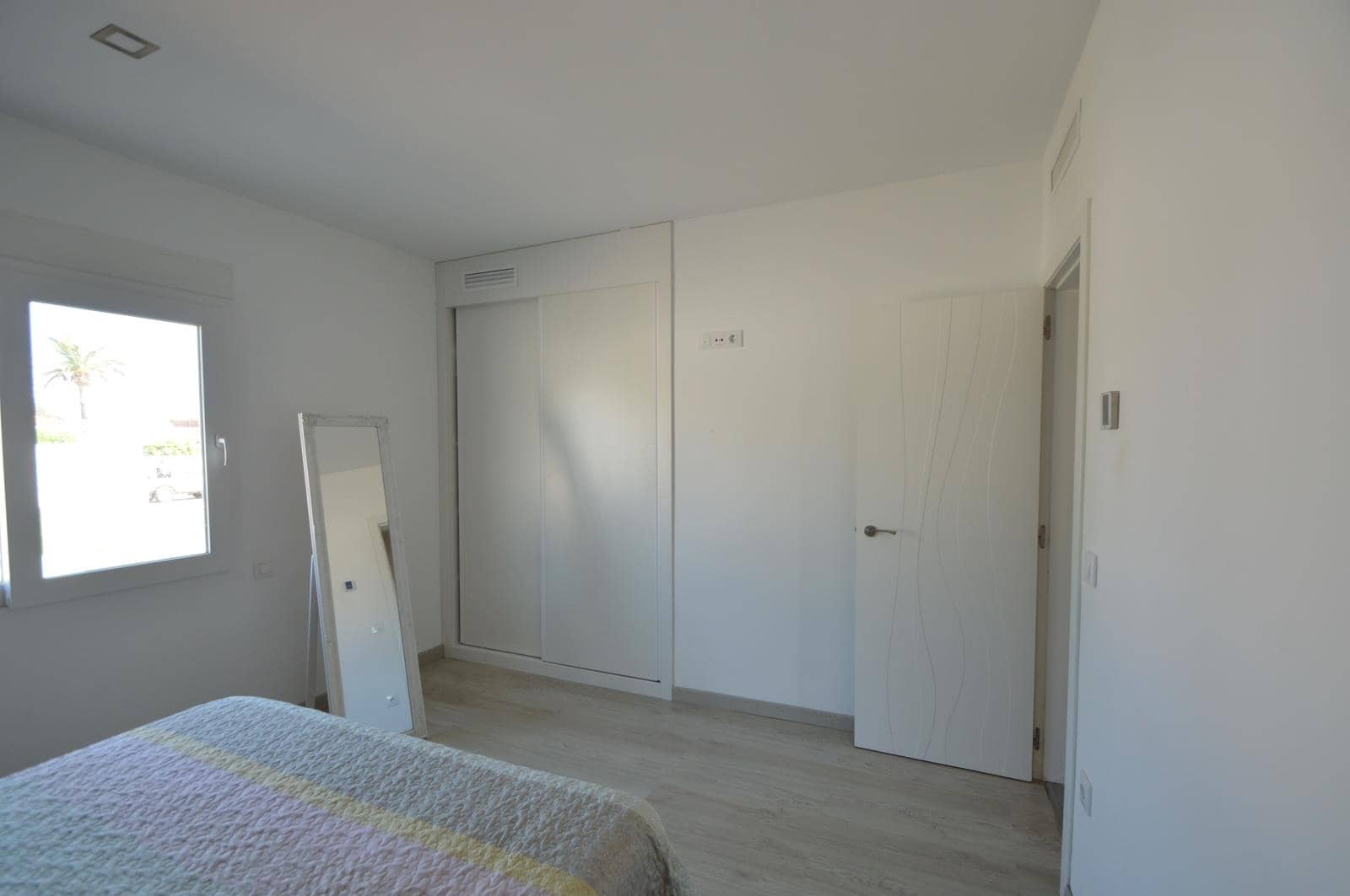 3 slaapkamer Villa te koop in Vinaros met zwembad - € 520.000 (Ref: 9948345)