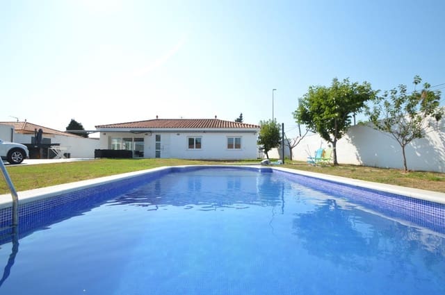 3 slaapkamer Villa te koop in Vinaròs met zwembad - € 520.000 (Ref: 9948345)