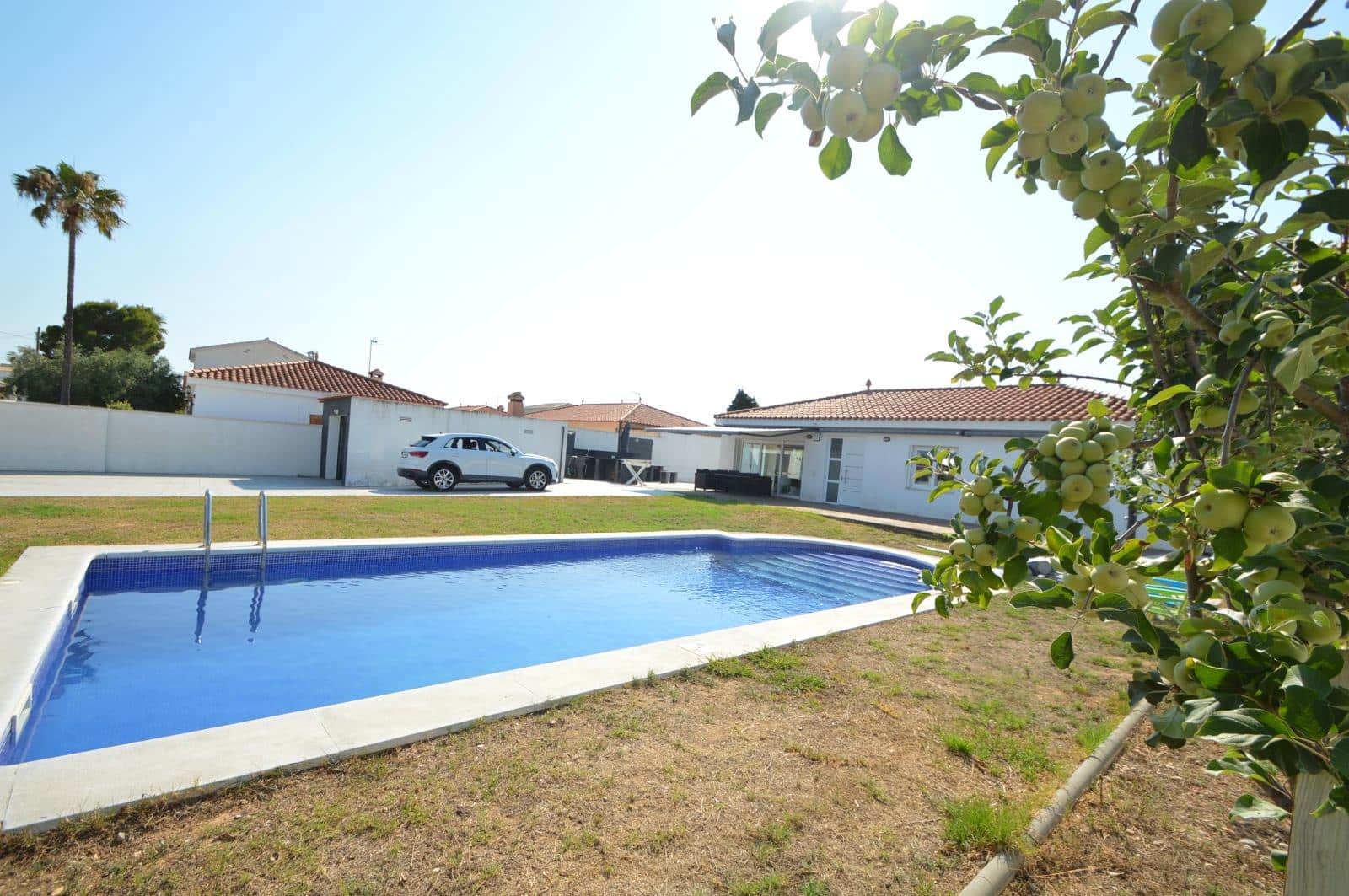 3 slaapkamer Villa te koop in Vinaros met zwembad - € 520.000 (Ref: 9948345)
