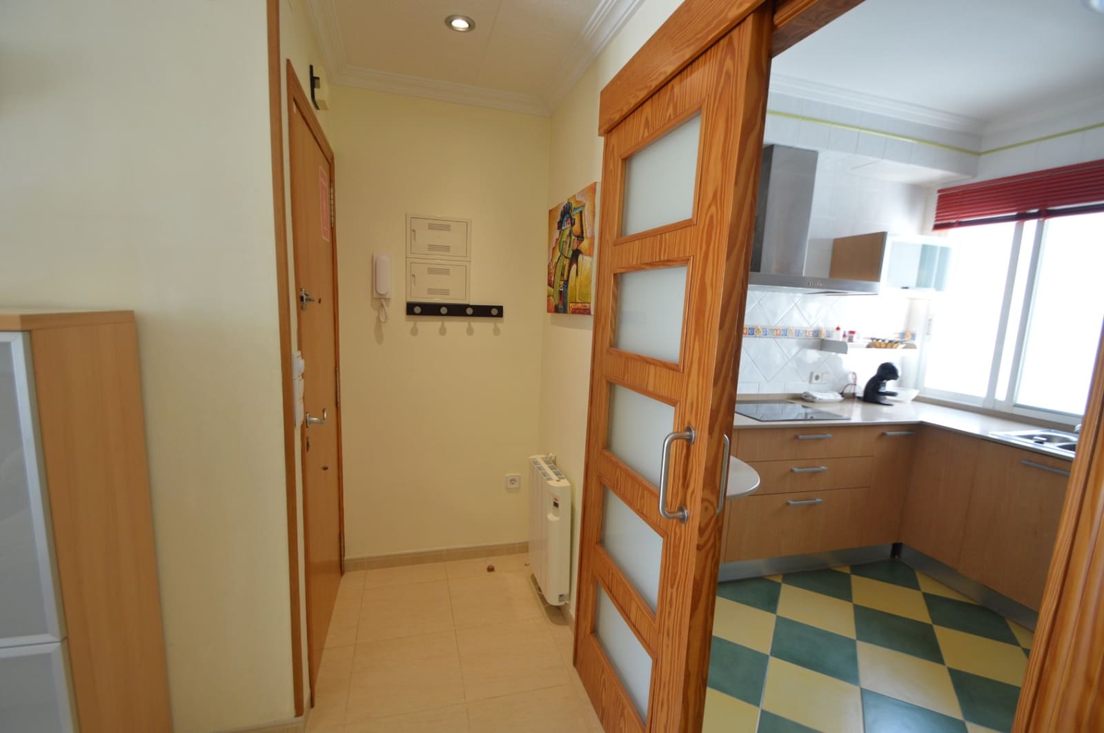 3 bedroom Flat for rent in Vinaros - € 800 (Ref: 9948907)