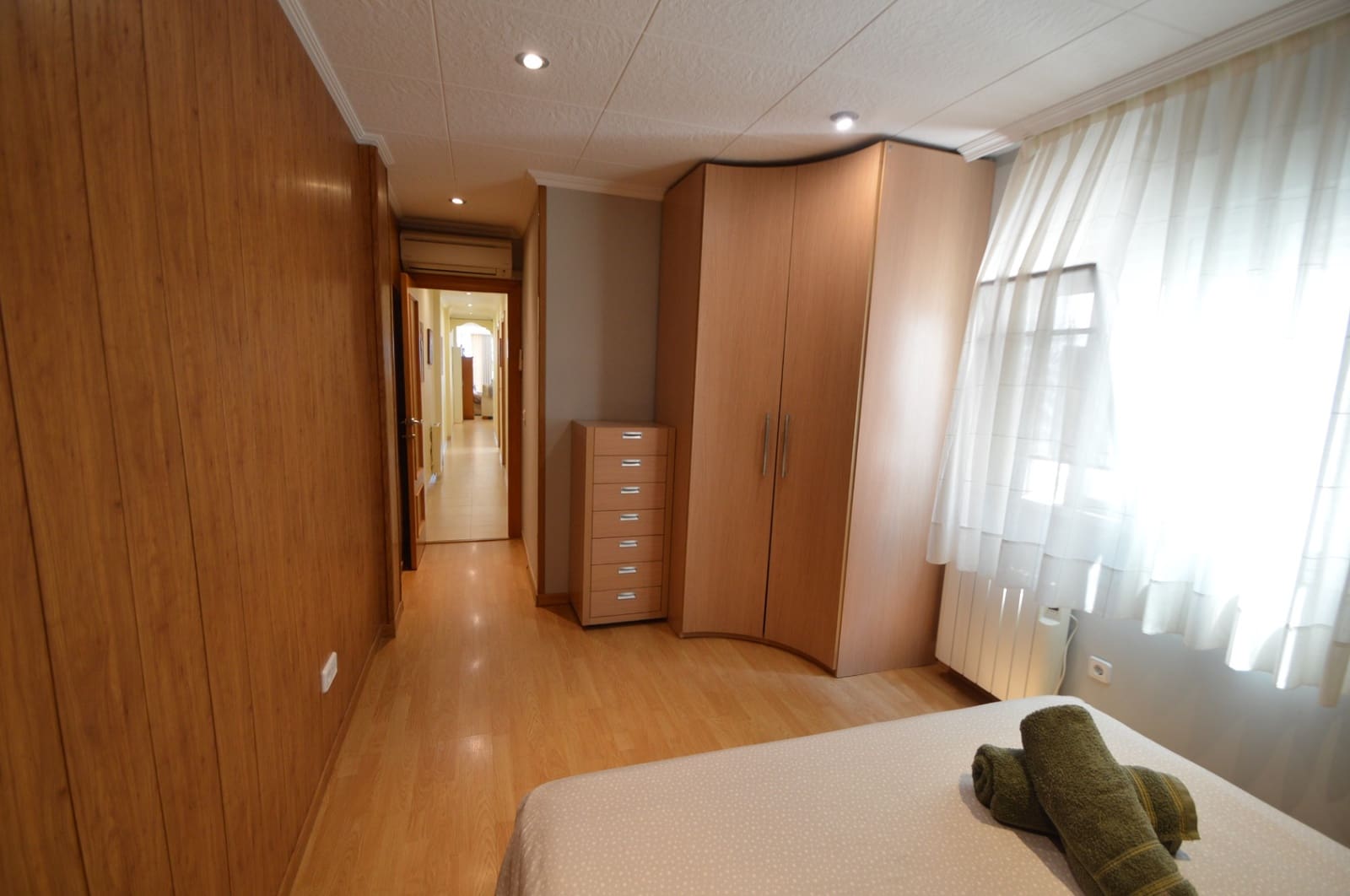3 bedroom Flat for rent in Vinaros - € 800 (Ref: 9948907)
