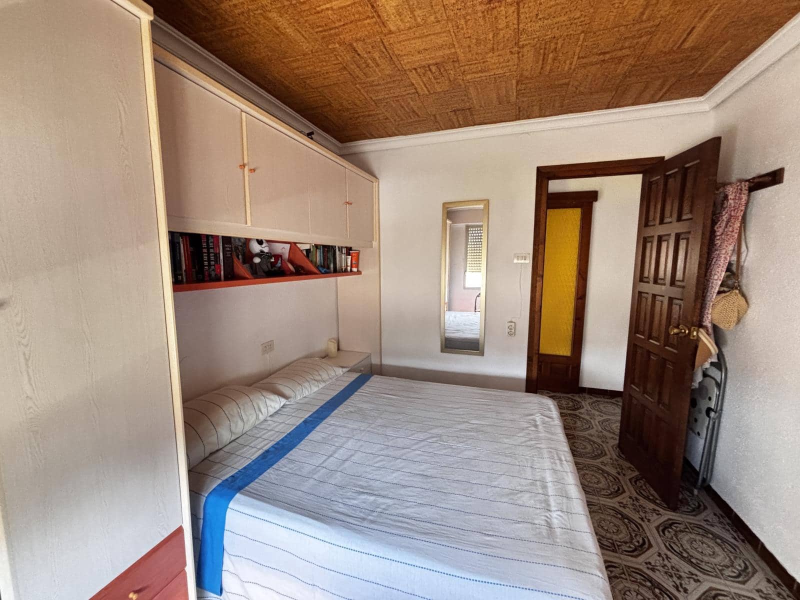 2 bedroom Flat for sale in Vinaros - € 95,000 (Ref: 9954577)