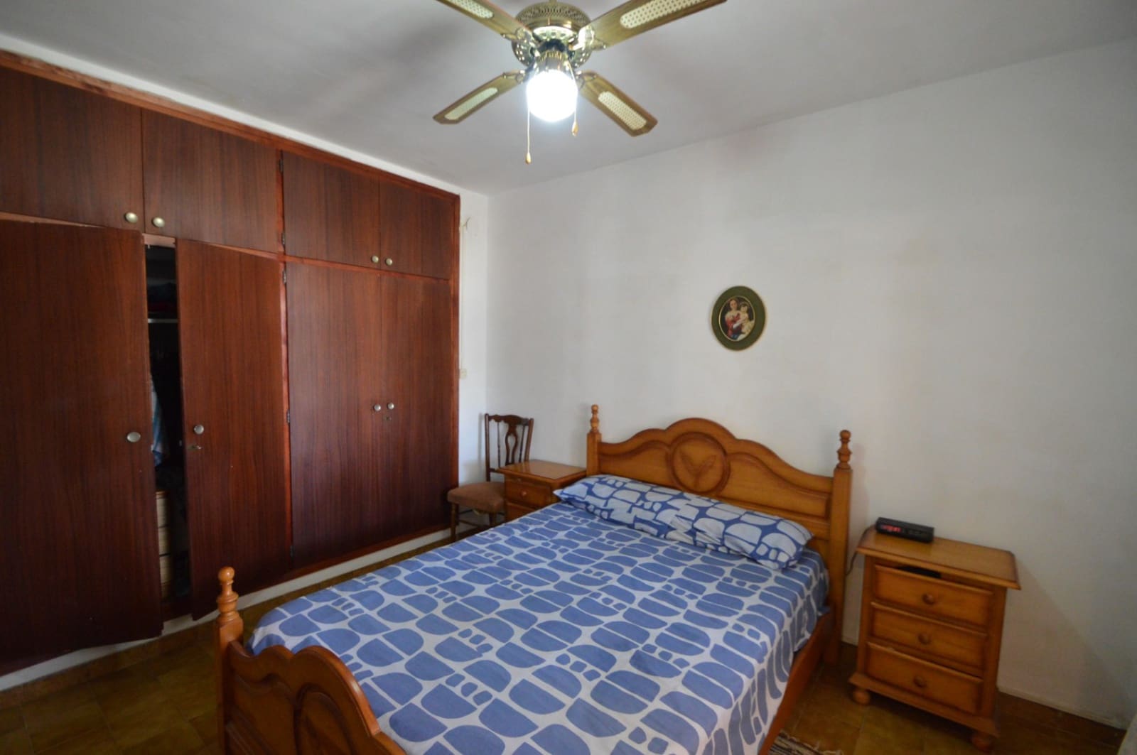 2 bedroom Villa for sale in Vinaros with garage - € 250,000 (Ref: 9956614)