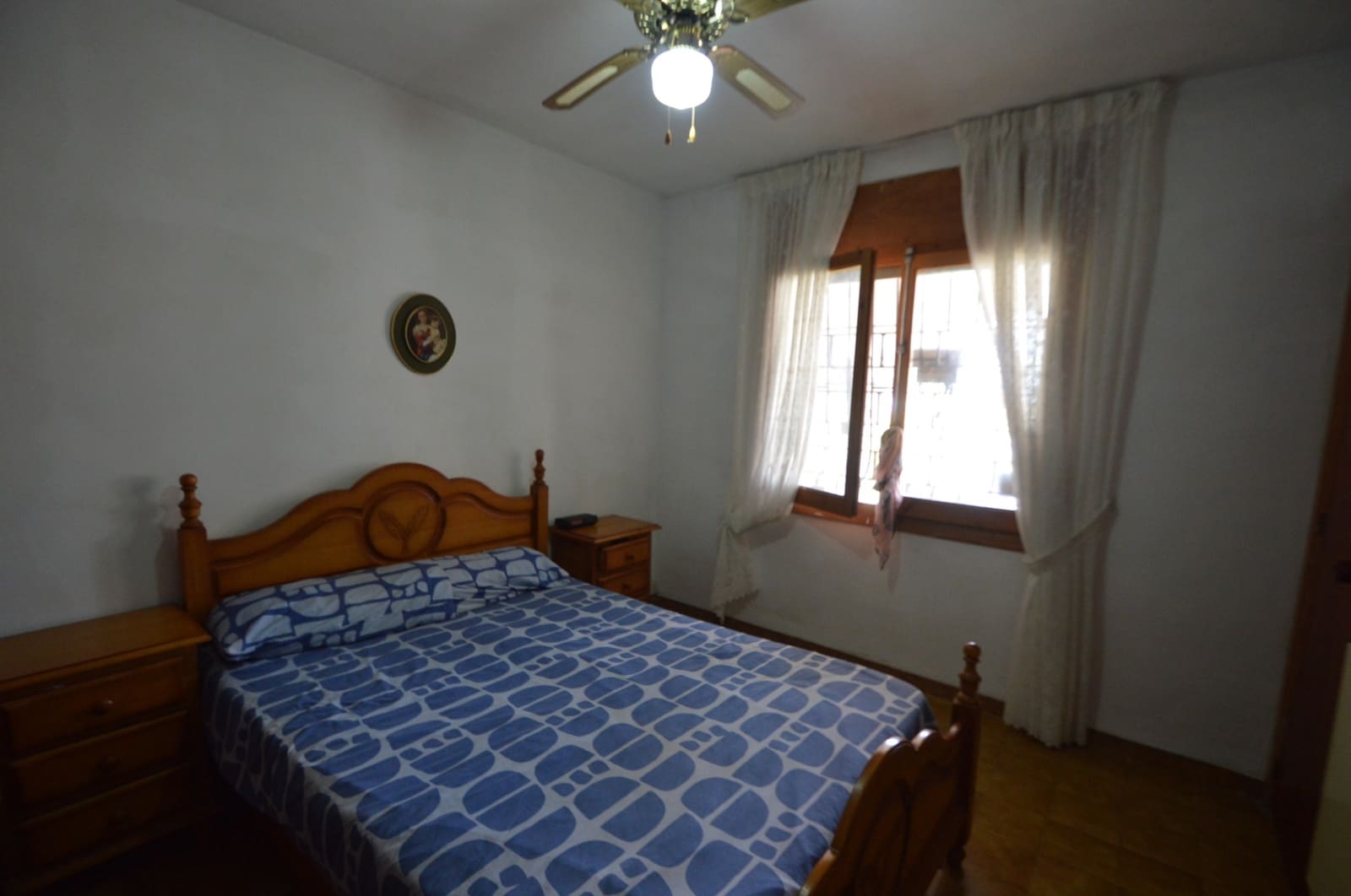2 bedroom Villa for sale in Vinaros with garage - € 250,000 (Ref: 9956614)