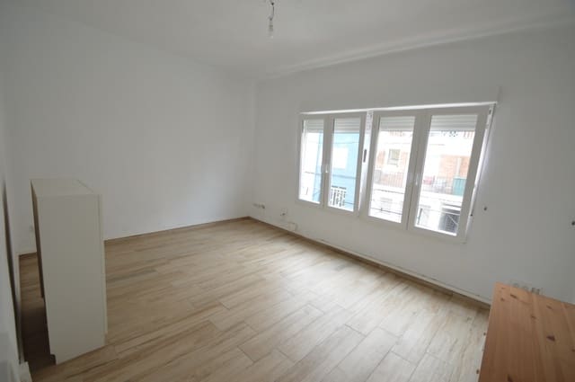 3 soverom Leilighet til salgs i Vinaròs - € 140 000 (Ref: 9976524)
