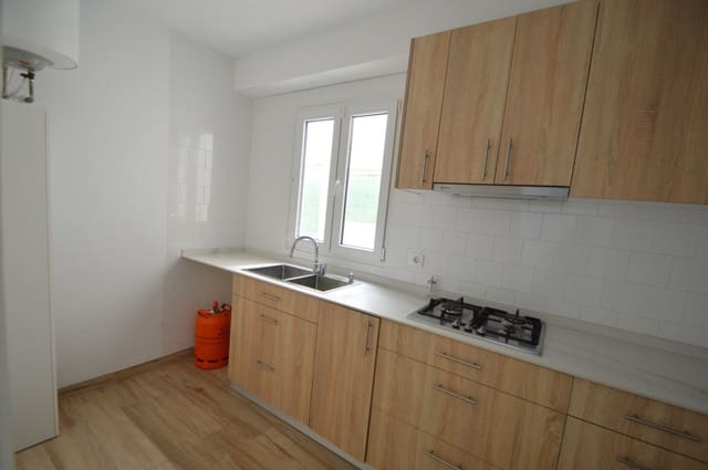3 soverom Leilighet til salgs i Vinaròs - € 140 000 (Ref: 9976524)