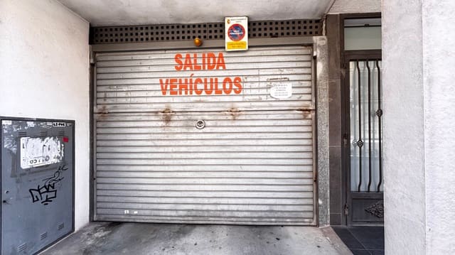 Garaje en Vinaròs en venta - 25.000 € (Ref: 9981344)