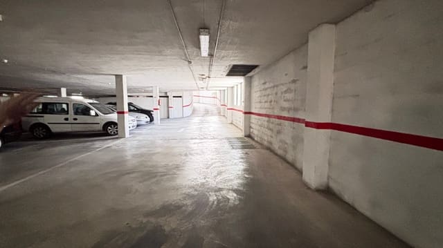 Garaje en Vinaròs en venta - 25.000 € (Ref: 9981344)