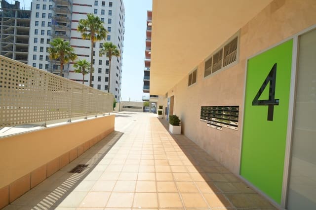 Piso de 2 habitaciones en Vinaròs en venta con piscina garaje - 225.000 € (Ref: 9989965)