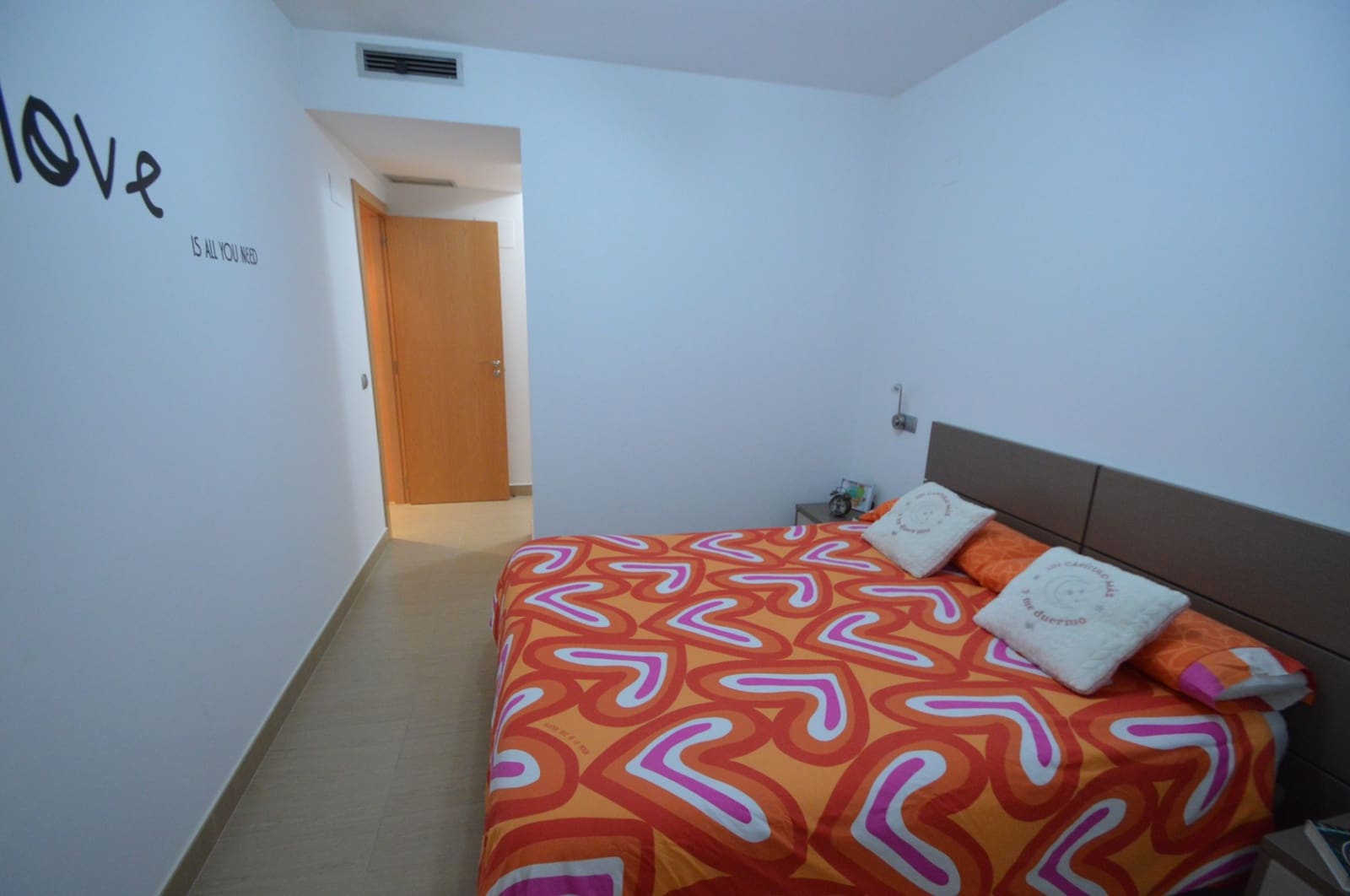 Piso de 2 habitaciones en Vinaròs en venta con piscina garaje - 225.000 € (Ref: 9989965)