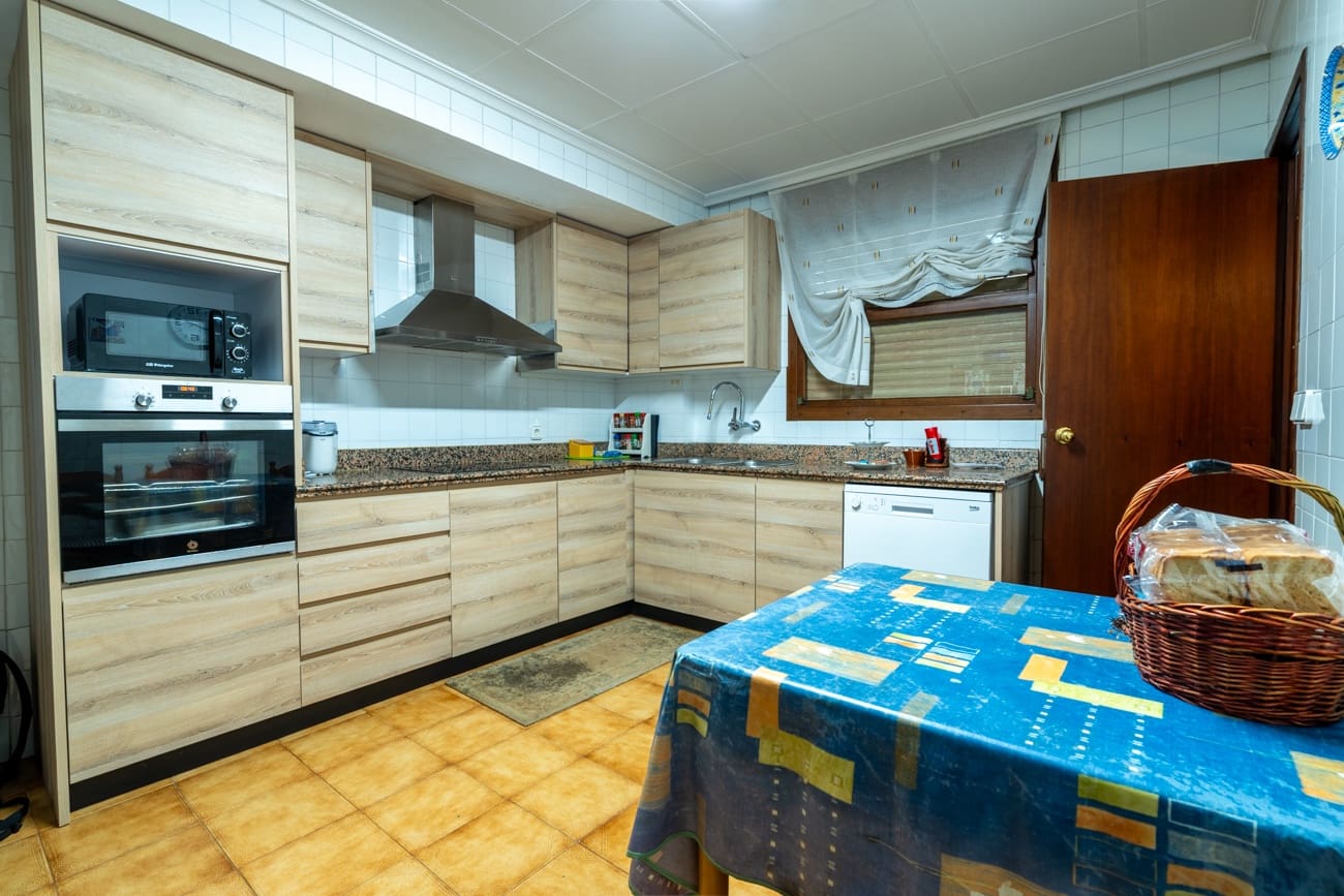 Casa de 4 habitaciones en Amposta en venta - 320.000 € (Ref: 10016781)