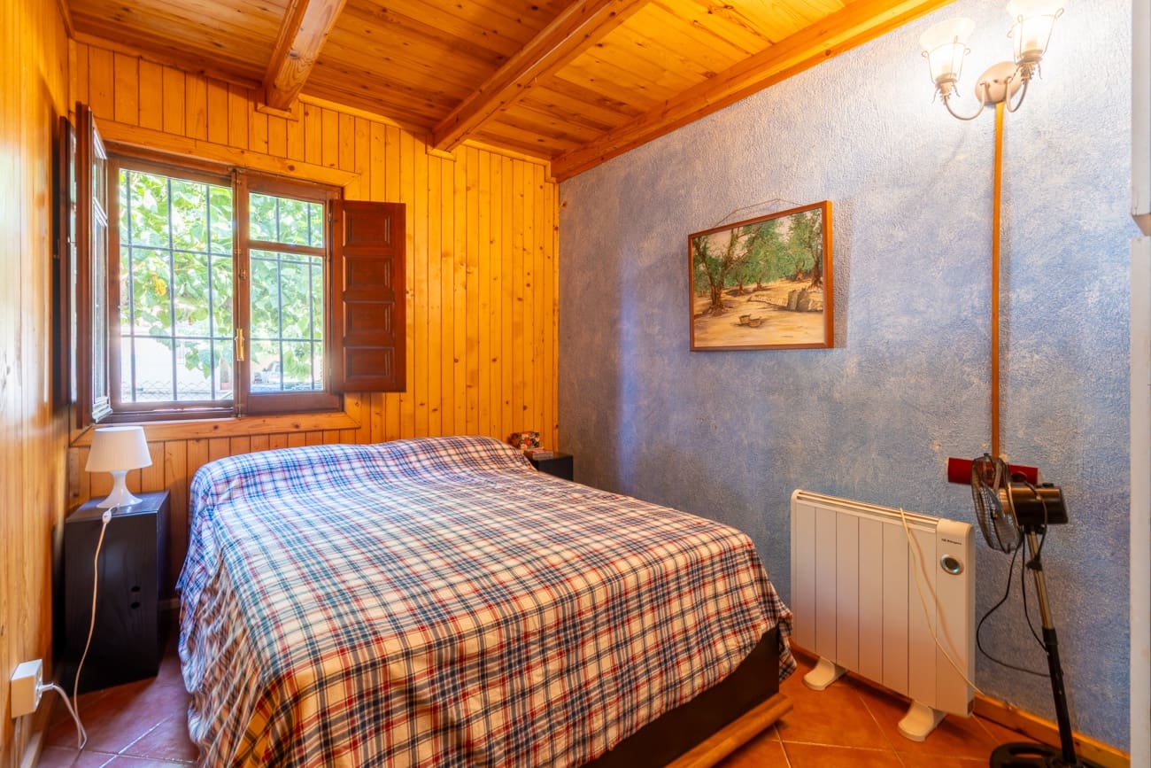 5 bedroom Finca/Country House for sale in L'Aldea - € 320,000 (Ref: 10016937)