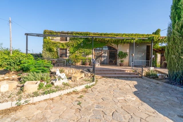 5 bedroom Finca/Country House for sale in L'Aldea - € 320,000 (Ref: 10016937)