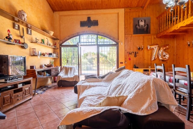 5 bedroom Finca/Country House for sale in L'Aldea - € 320,000 (Ref: 10016937)