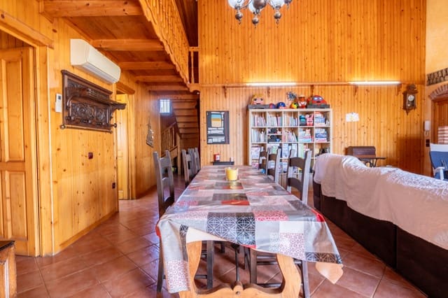 5 bedroom Finca/Country House for sale in L'Aldea - € 320,000 (Ref: 10016937)