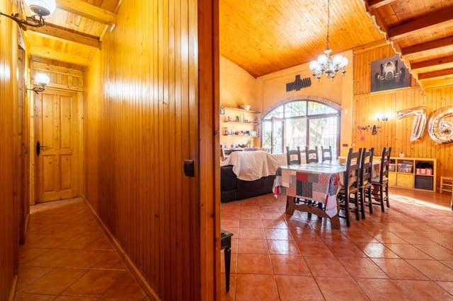 5 bedroom Finca/Country House for sale in L'Aldea - € 320,000 (Ref: 10016937)