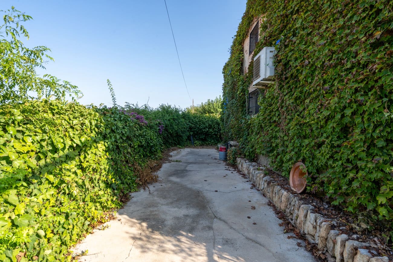 5 bedroom Finca/Country House for sale in L'Aldea - € 320,000 (Ref: 10016937)
