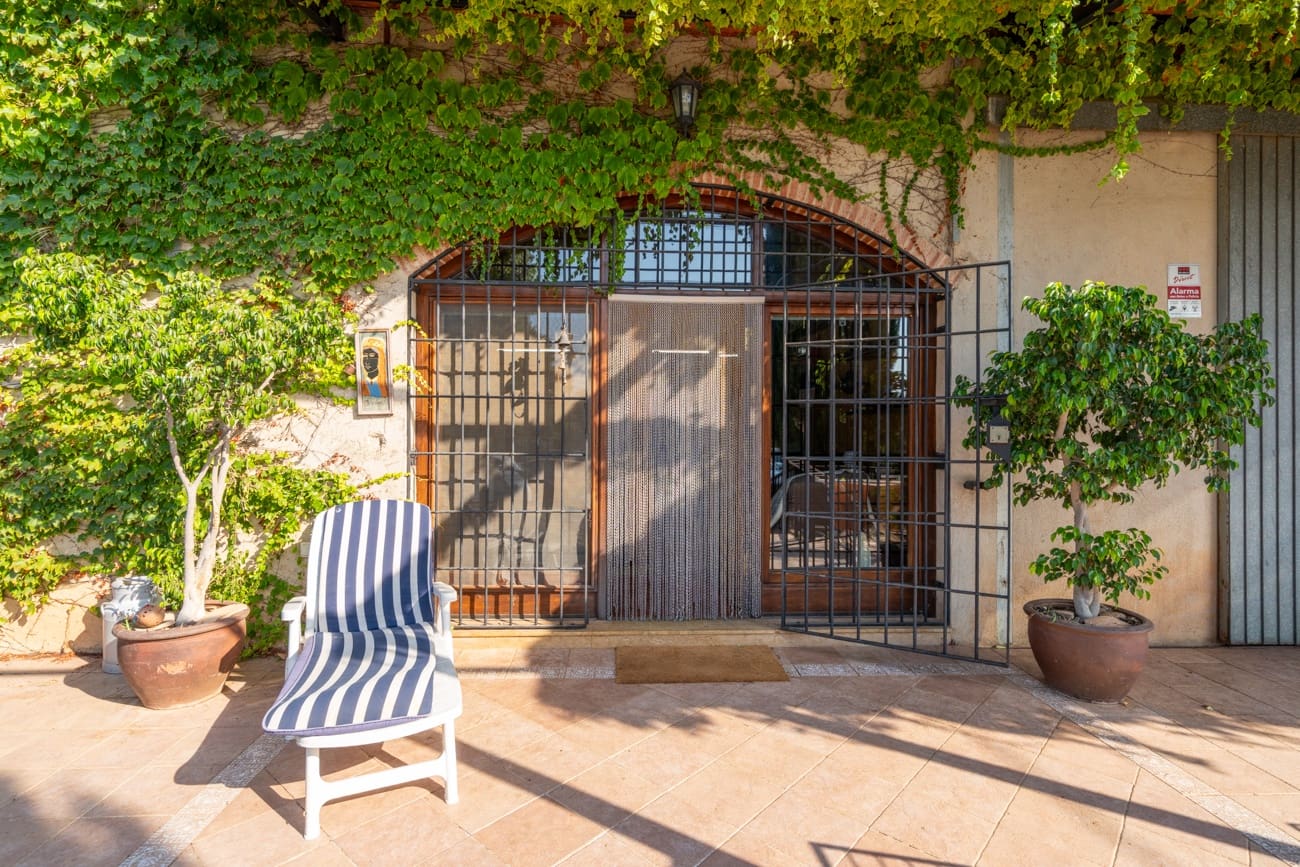 5 bedroom Finca/Country House for sale in L'Aldea - € 320,000 (Ref: 10016937)