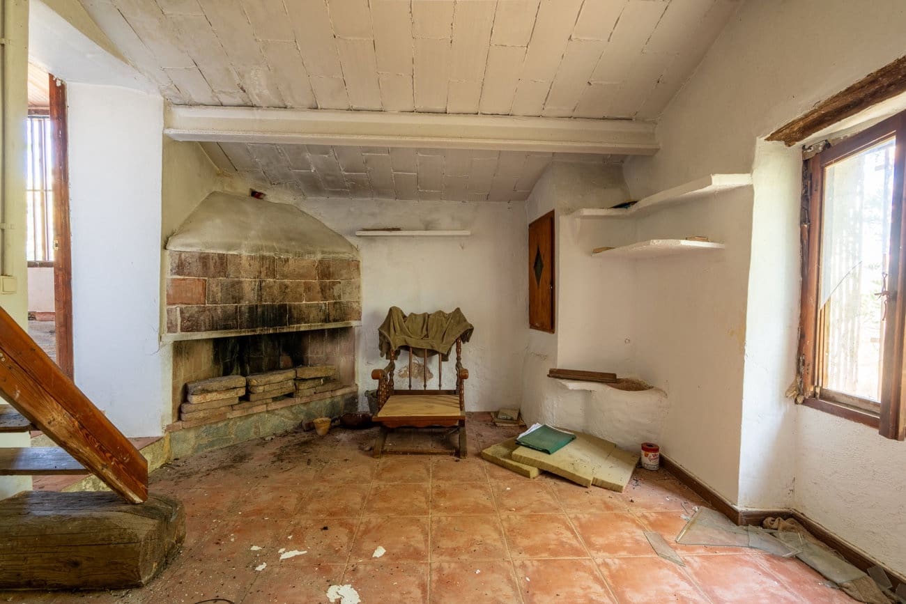 Finca/Country House for sale in Roquetes - € 70,000 (Ref: 10038955)