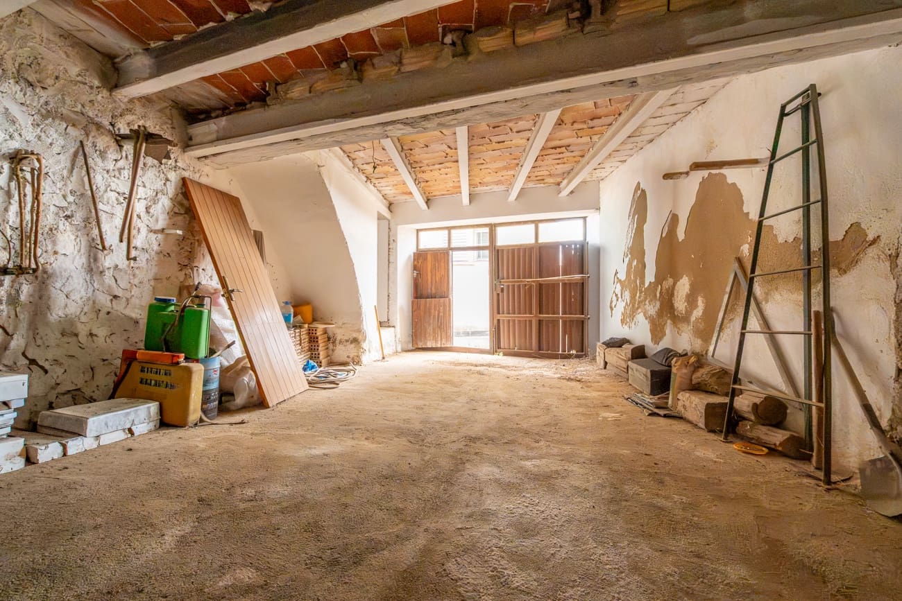 Maison de Ville à vendre à Mas de Barberans - 24 000 € (Ref: 10044228)