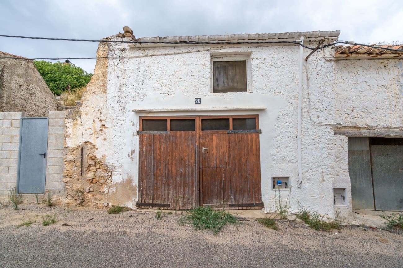 Maison de Ville à vendre à Mas de Barberans - 24 000 € (Ref: 10044228)