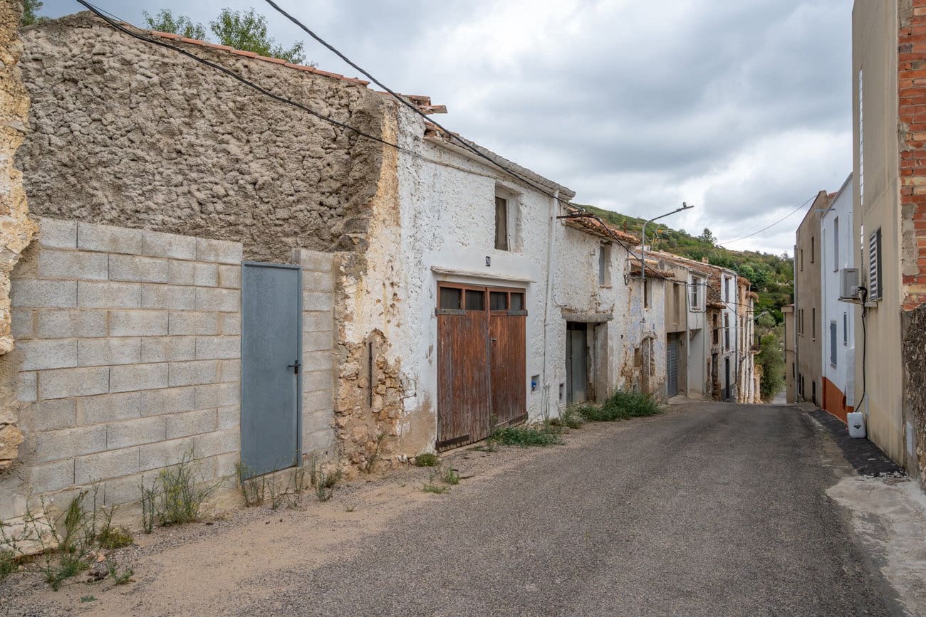 Townhouse for sale in Mas de Barberans - € 24,000 (Ref: 10044228)