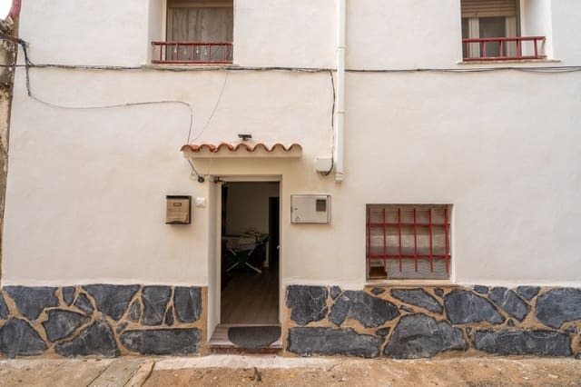 6 chambre Maison de Ville à vendre à Tortosa - 126 000 € (Ref: 10140194)