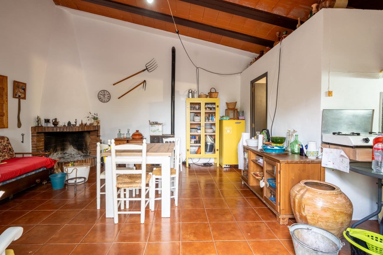 Finca/Country House for sale in Tortosa - € 85,000 (Ref: 10155331)