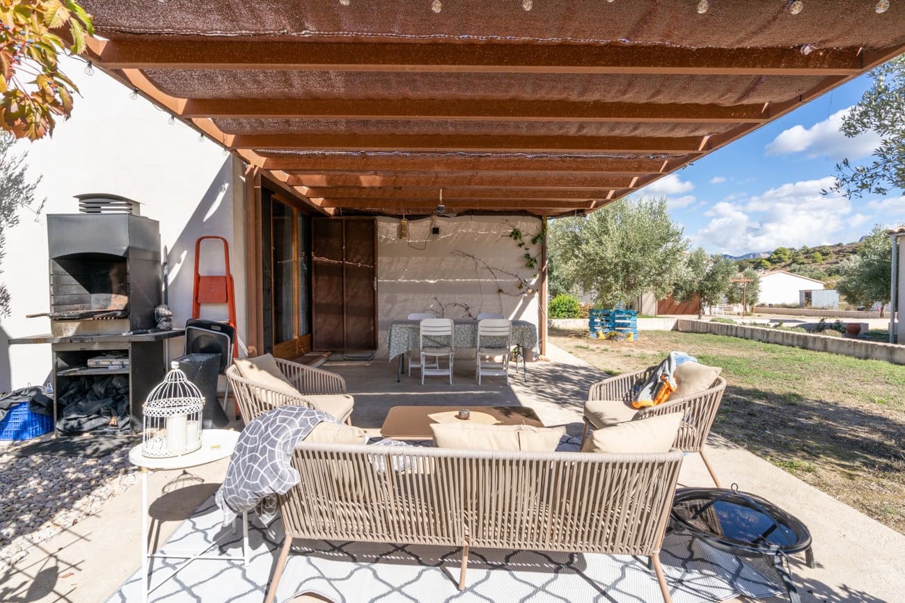 3 slaapkamer Villa te koop in Arnes - € 350.000 (Ref: 10158707)