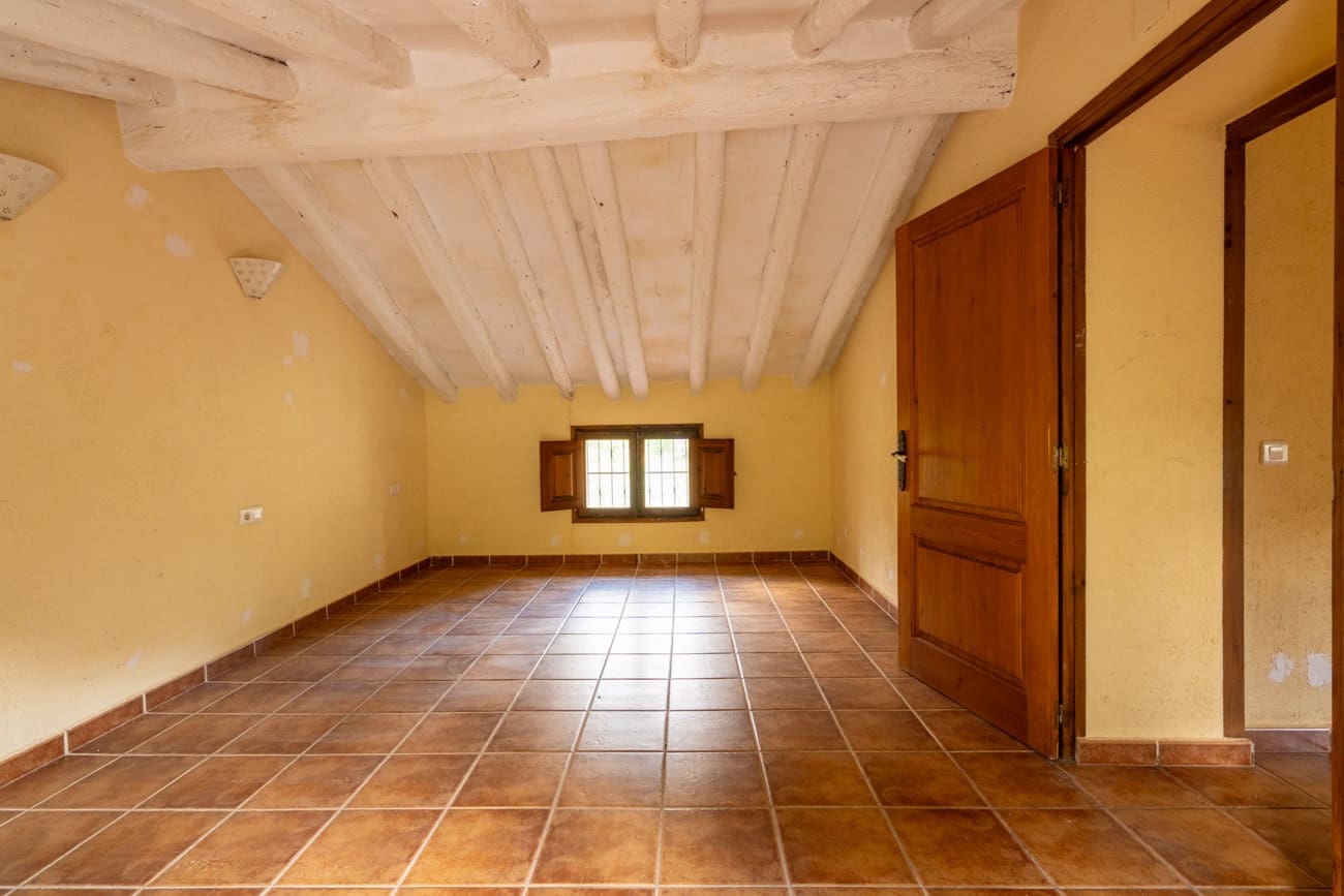3 bedroom Finca/Country House for sale in Alfara de Carles - € 350,000 (Ref: 10167965)