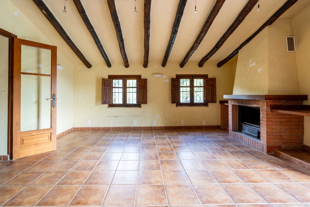 3 bedroom Finca/Country House for sale in Alfara de Carles - € 350,000 (Ref: 10167965)