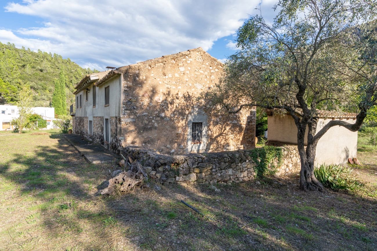 3 bedroom Finca/Country House for sale in Alfara de Carles - € 350,000 (Ref: 10167965)