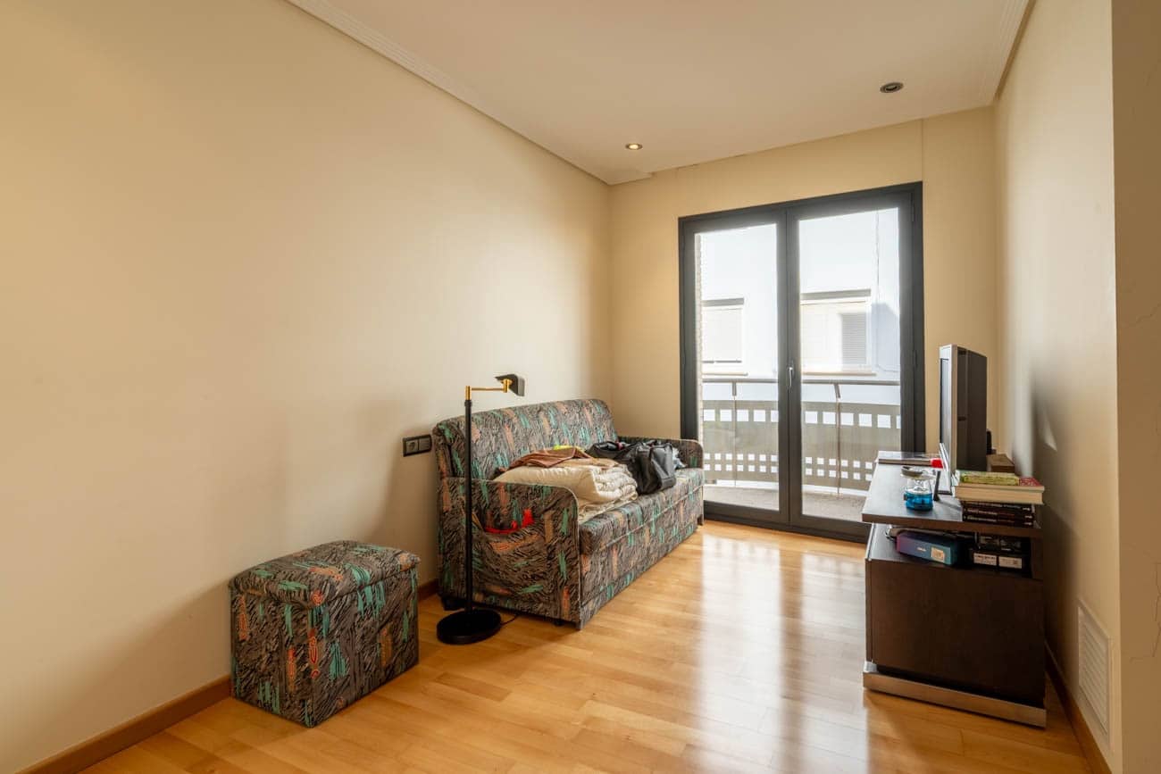 4 Zimmer Haus zu verkaufen in La Senia mit Garage - 315.000 € (Ref: 10174231)