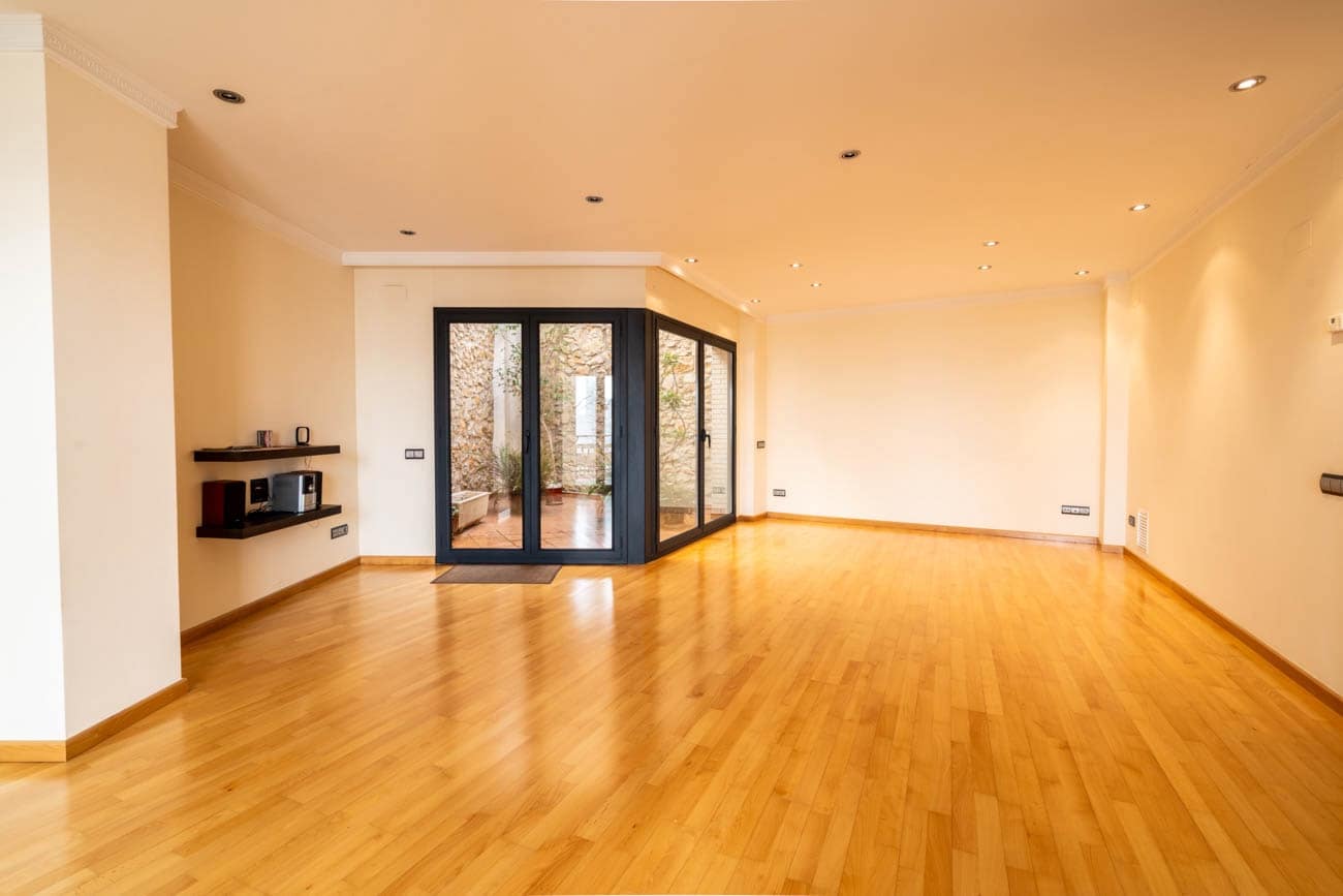 4 Zimmer Haus zu verkaufen in La Senia mit Garage - 315.000 € (Ref: 10174231)