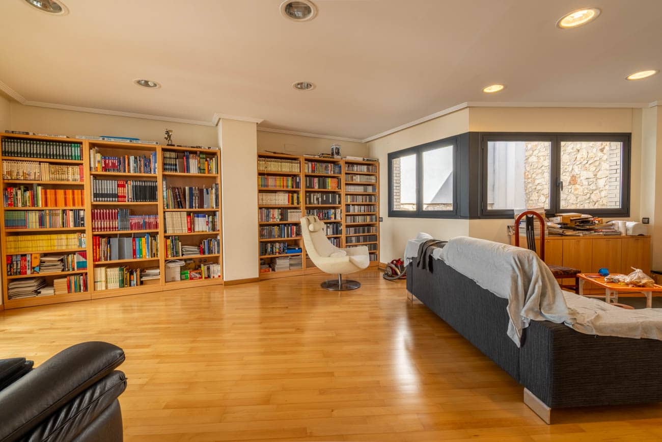 4 Zimmer Haus zu verkaufen in La Senia mit Garage - 315.000 € (Ref: 10174231)
