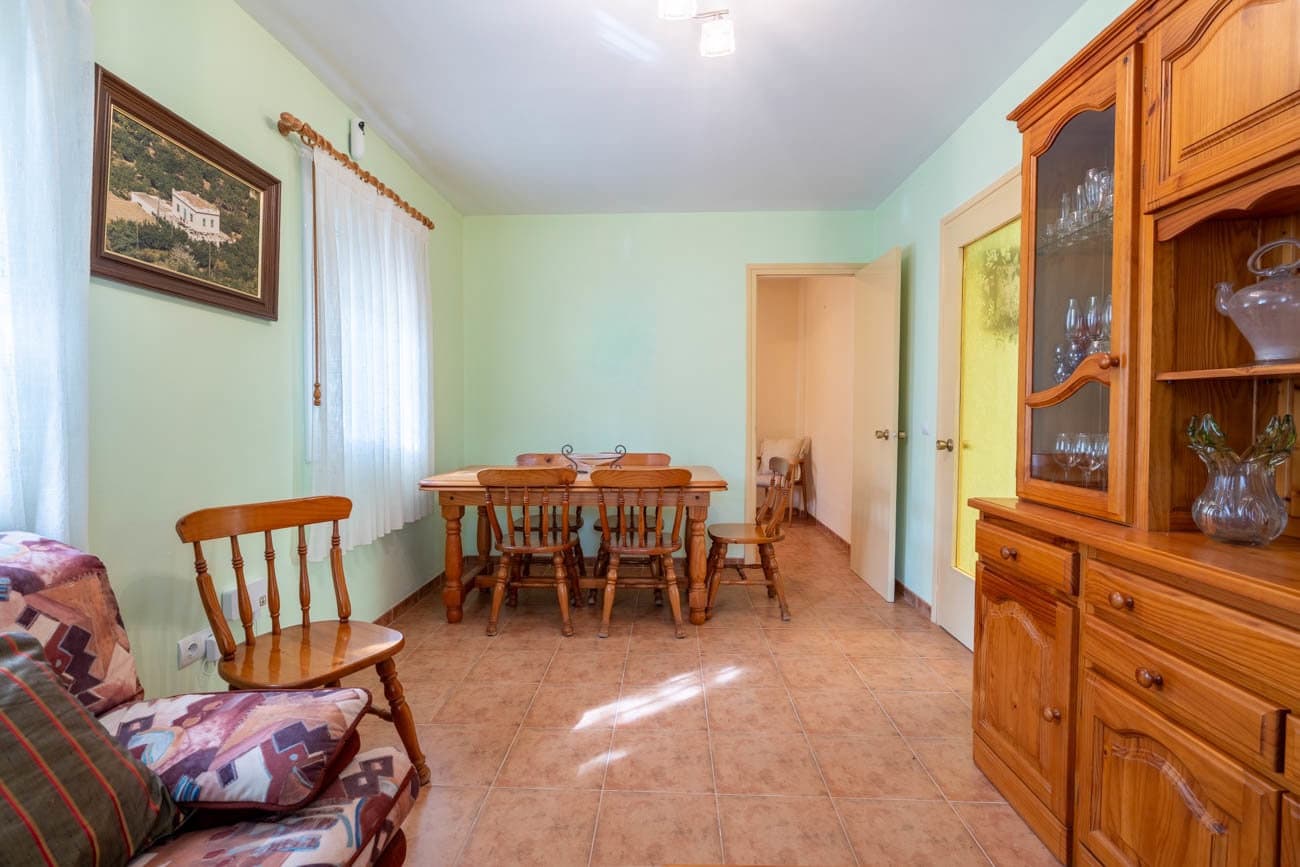 4 slaapkamer Finca/Landhuis te koop in Tortosa - € 265.000 (Ref: 10175769)