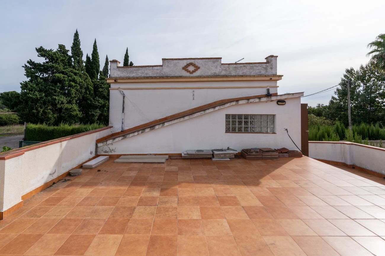 4 slaapkamer Finca/Landhuis te koop in Tortosa - € 265.000 (Ref: 10175769)