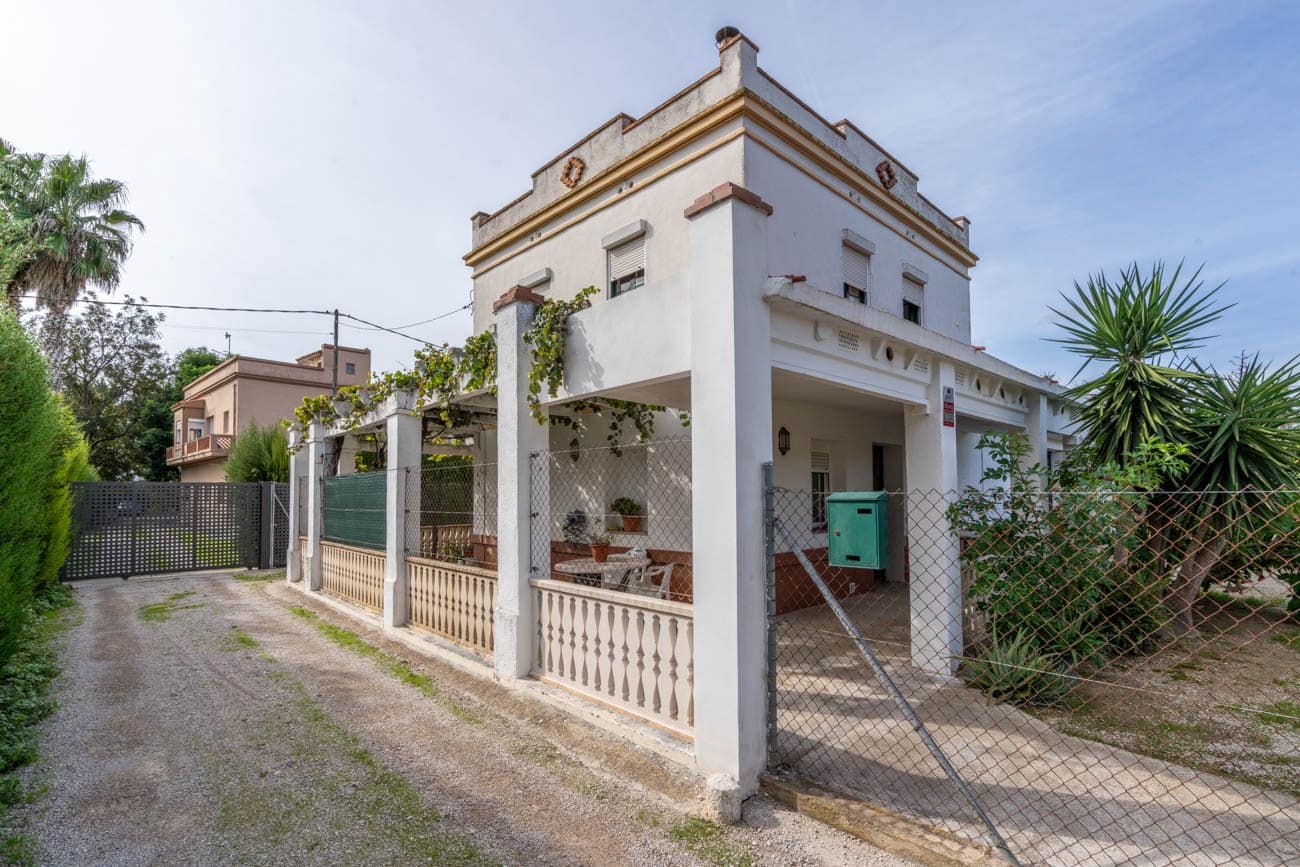 4 slaapkamer Finca/Landhuis te koop in Tortosa - € 265.000 (Ref: 10175769)