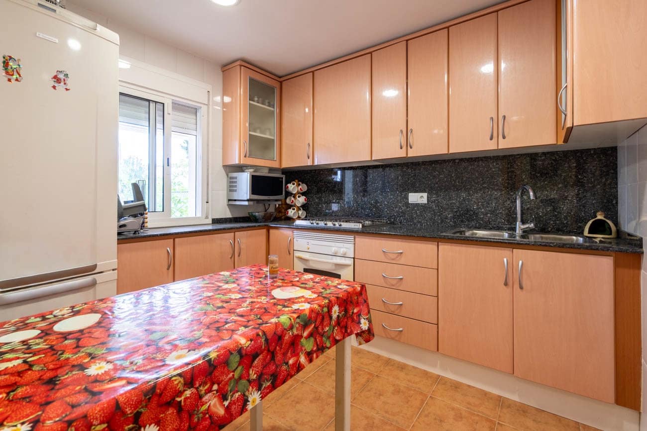 4 slaapkamer Finca/Landhuis te koop in Tortosa - € 265.000 (Ref: 10175769)