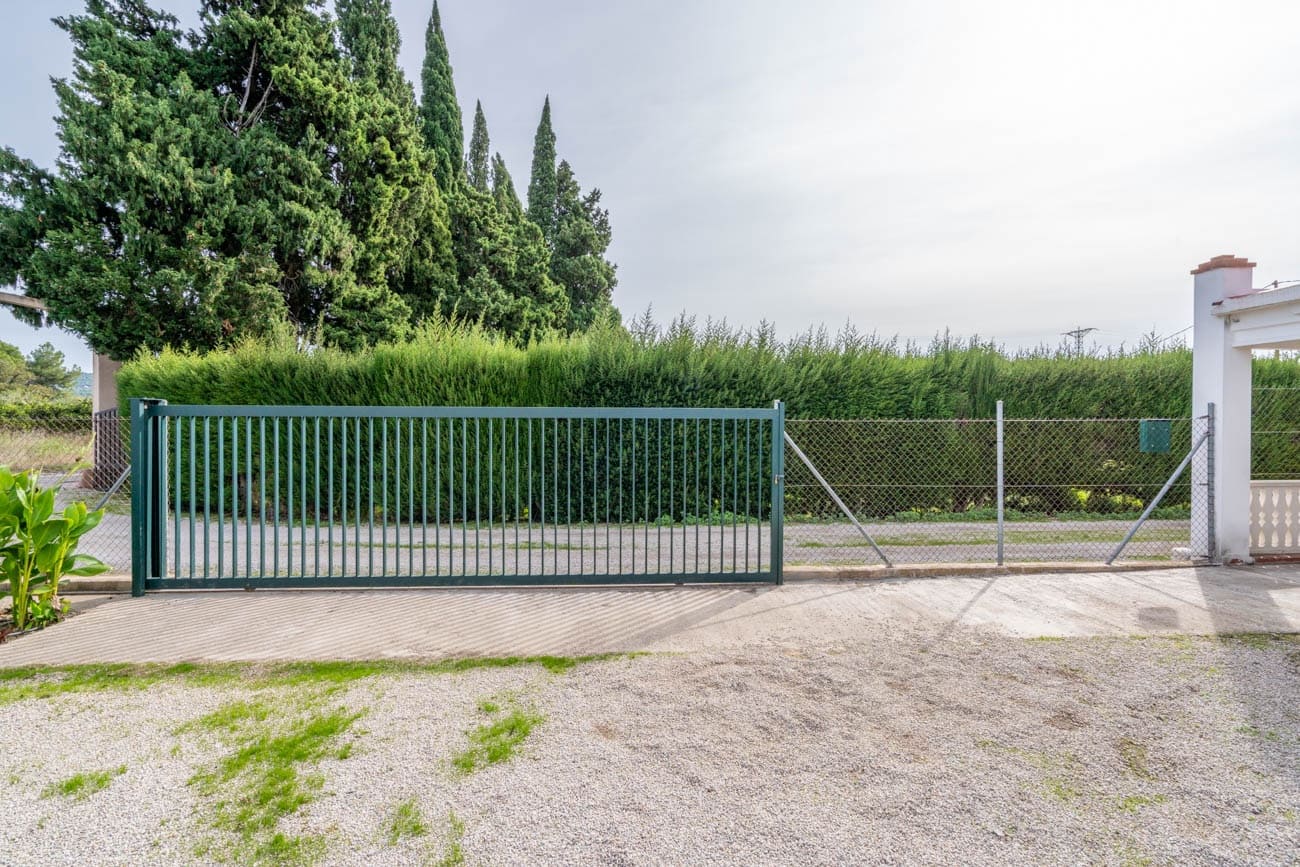 4 slaapkamer Finca/Landhuis te koop in Tortosa - € 265.000 (Ref: 10175769)