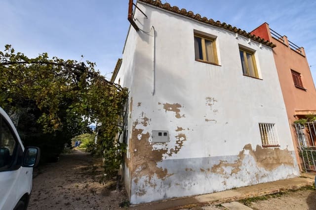 Finca/Casa Rural de 4 habitaciones en Tortosa en venta - 140.000 € (Ref: 4250437)